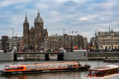 Why European Fintech Startups Are Abandoning London for Amsterdam Amsterdam canal district showing the city's historic architecture and waterways