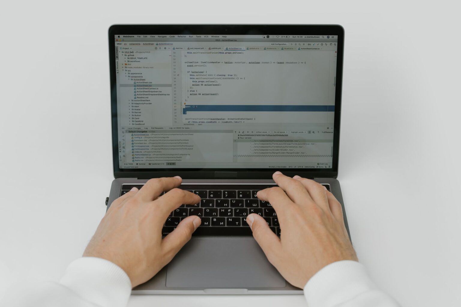 Replit’s Agent Mode Is Crowding Vercel’s v0 Prototyping Base Developer working on a web application in a browser-based code editor